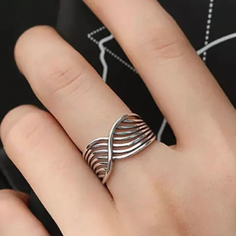 ‎MINIMALIST SILVER MULTILAYER LINES RING RESIZABLE